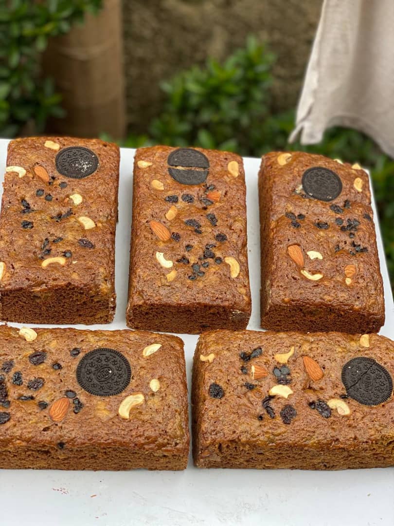 Banana cake