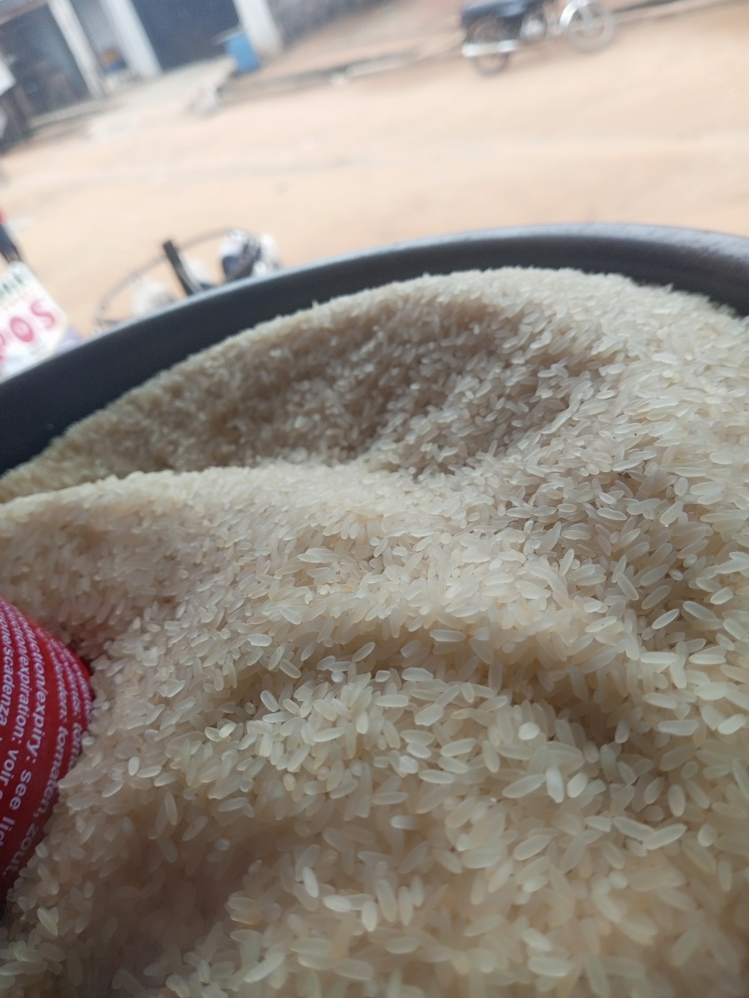 Foreign rice