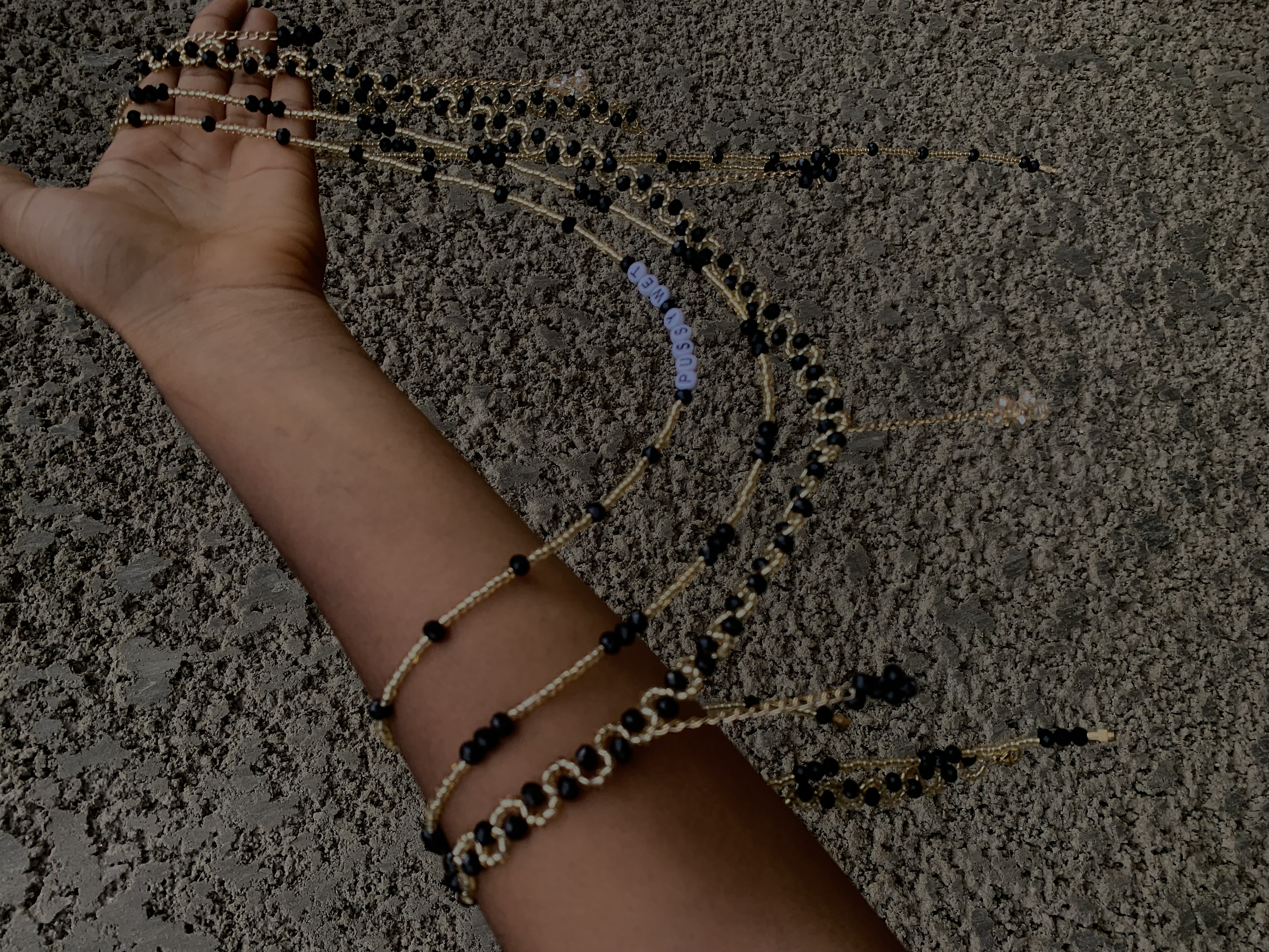 Double waistbead