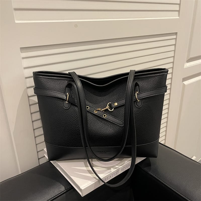 Large buckle quality tote bag