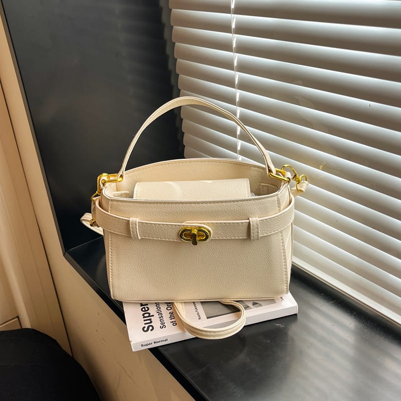 Quality bags image 1