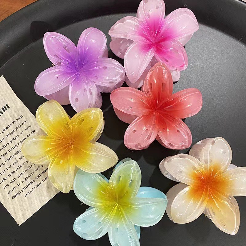 Floral clip
